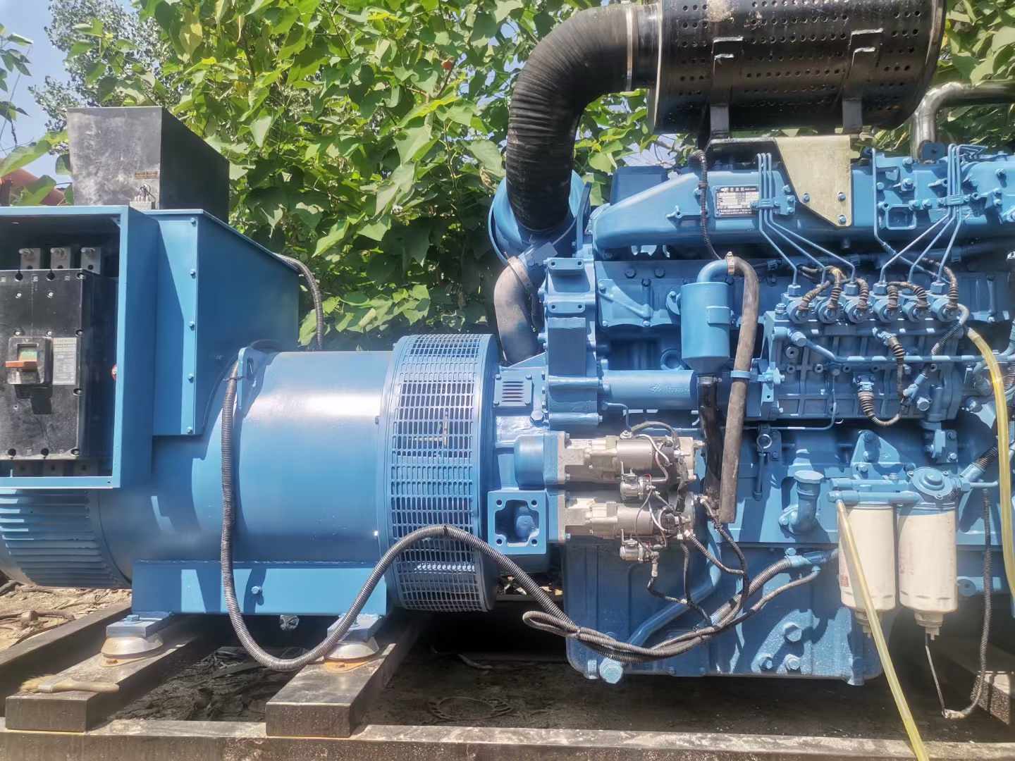 中山详细说明降低 800kW 柴油发电机输出电流波动的方法