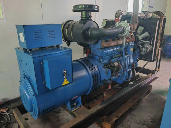 中山100kW柴油发电机组使用多级机油有哪些优缺点？